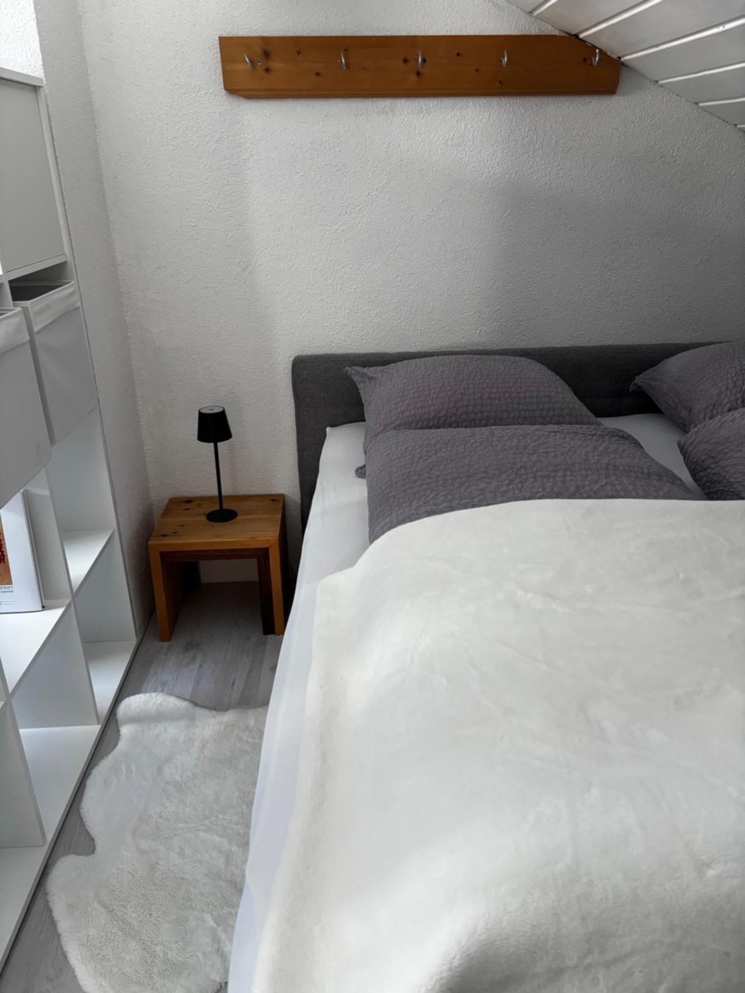 Lechtaler Alpenblick Landeck - Privatzimmer & Ferienwohnung Buitenkant foto