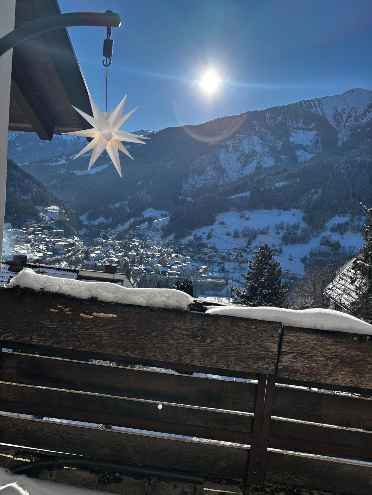 Lechtaler Alpenblick Landeck - Privatzimmer & Ferienwohnung Buitenkant foto