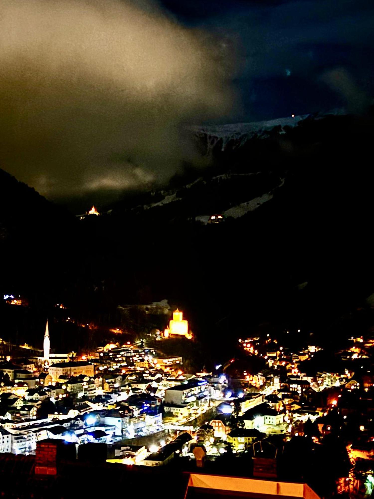 Lechtaler Alpenblick Landeck - Privatzimmer & Ferienwohnung Buitenkant foto