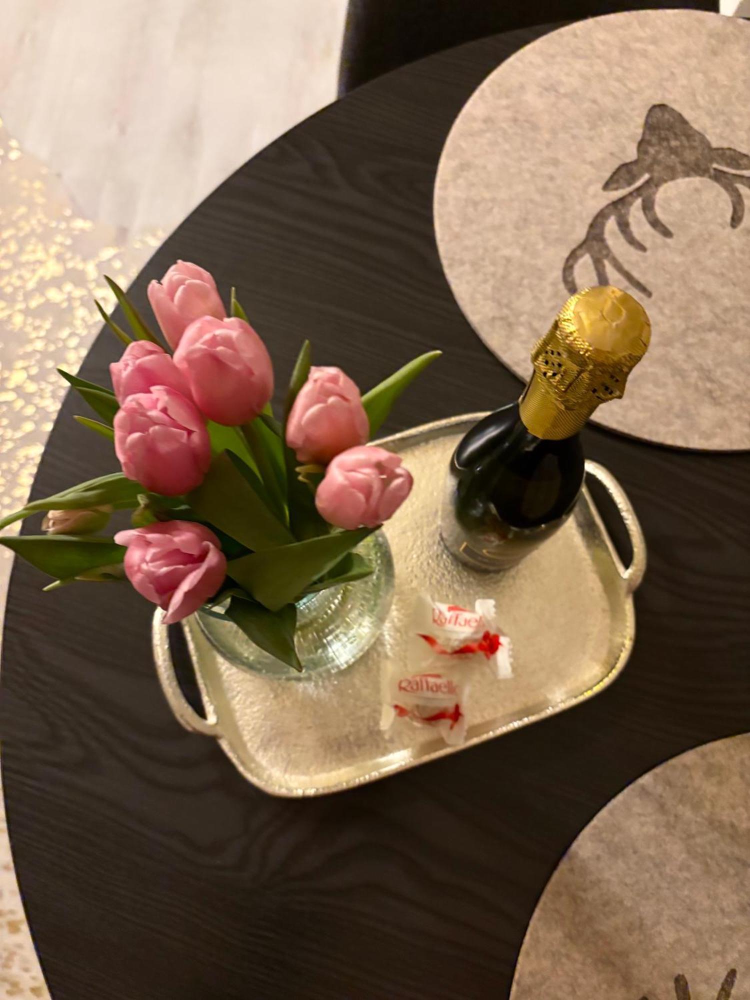 Lechtaler Alpenblick Landeck - Privatzimmer & Ferienwohnung Buitenkant foto