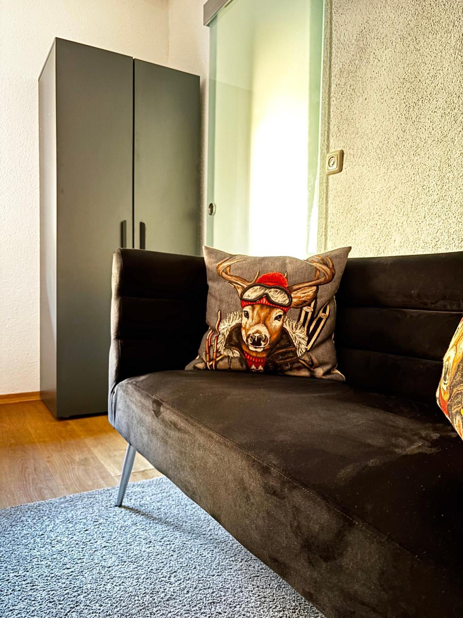 Lechtaler Alpenblick Landeck - Privatzimmer & Ferienwohnung Buitenkant foto