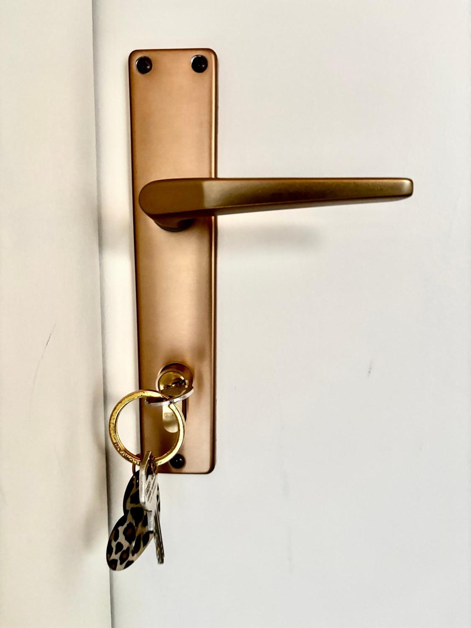 Lechtaler Alpenblick Landeck - Privatzimmer & Ferienwohnung Buitenkant foto