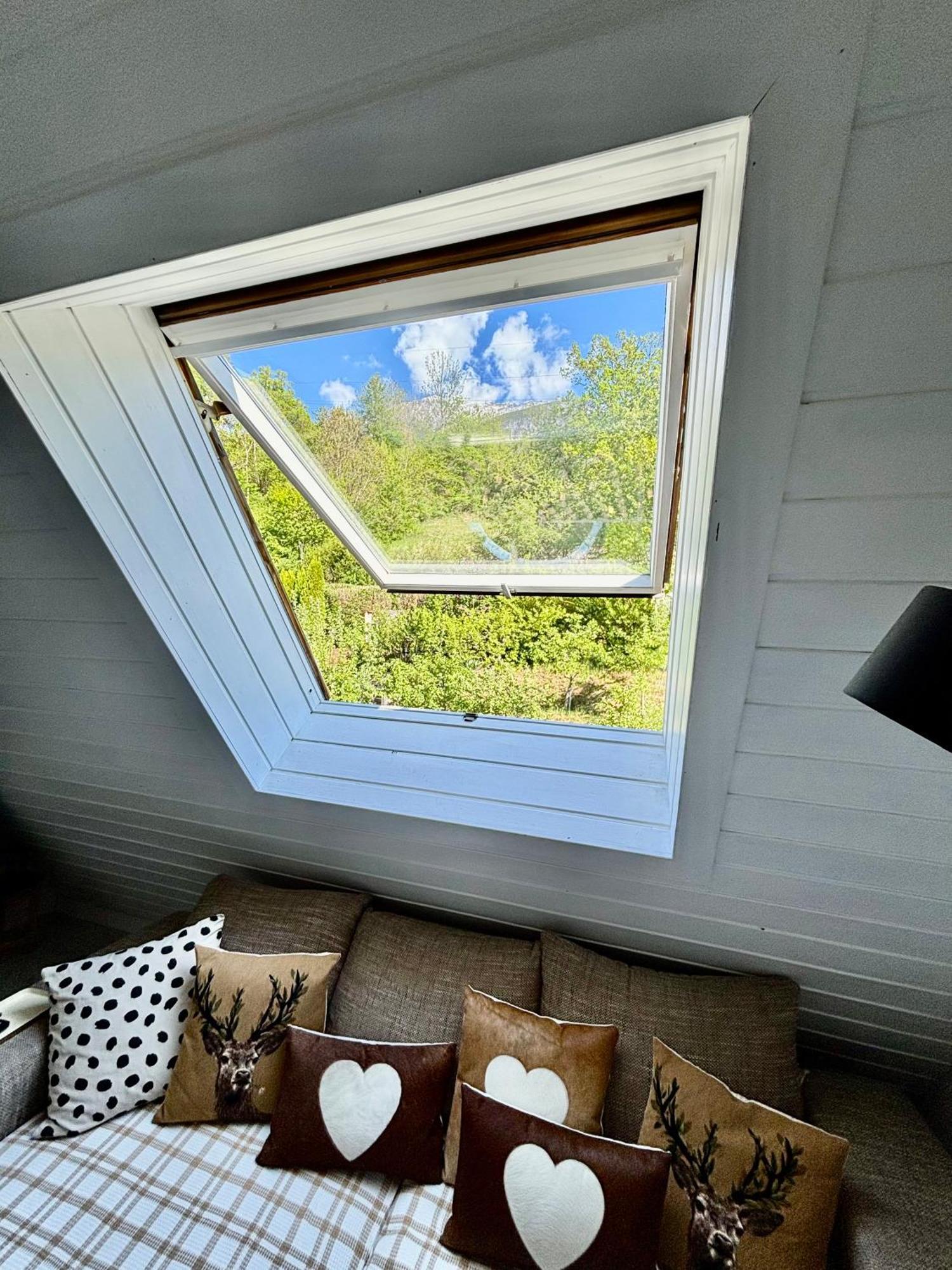 Lechtaler Alpenblick Landeck - Privatzimmer & Ferienwohnung Buitenkant foto